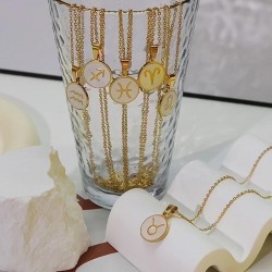 Colar Constellation – Banhado a ouro de 18K